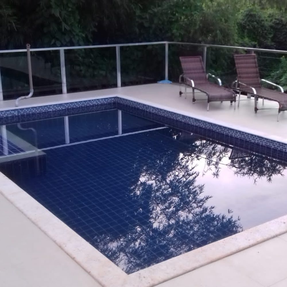 079ea858-be5a-4663-9772-32db9a00466e