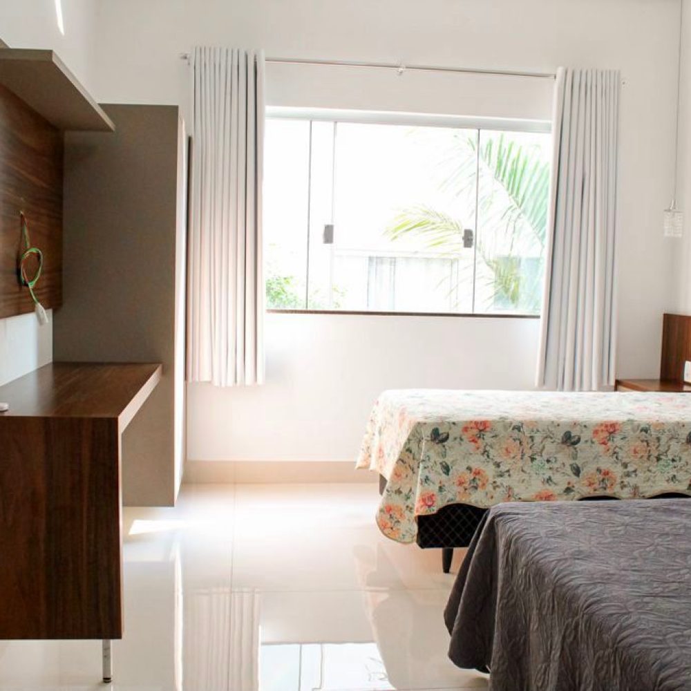 0fc1f760-aebc-4dad-815f-a3295579adde