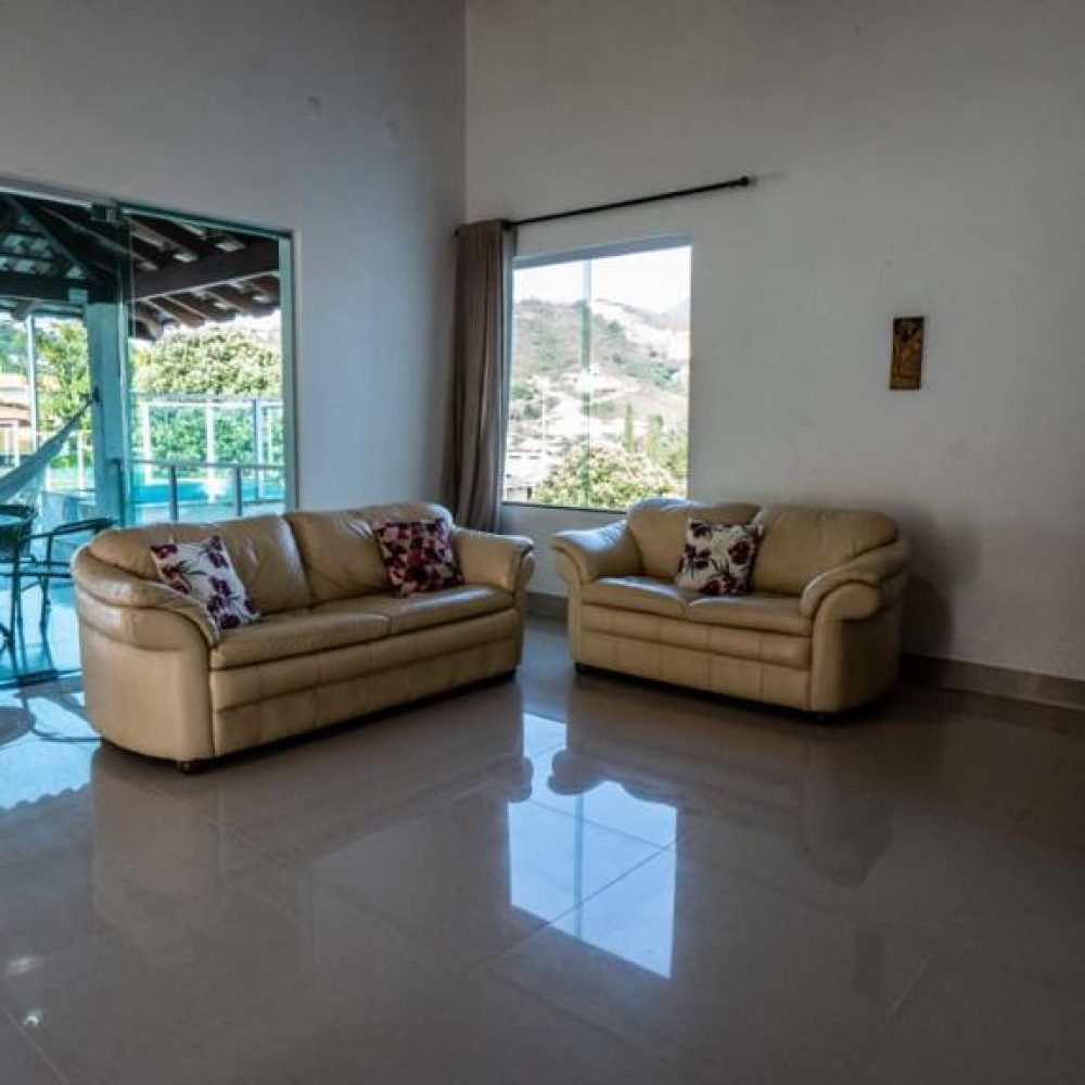 1268716c-347a-4202-acd9-b8a78d3665df