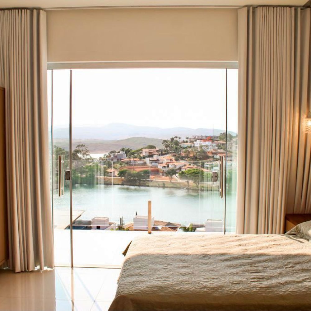 1c61f705-f9ff-48f5-93af-43e2a851b4b0