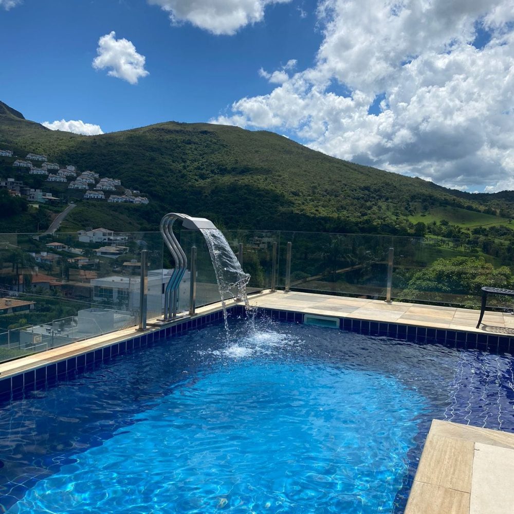 341d9777-2da0-4c06-805d-1520880a843a