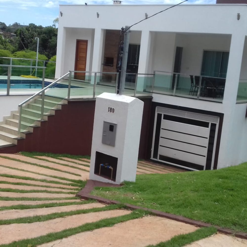 4d1abd09-1e22-4e05-95c6-1646766d3623-1