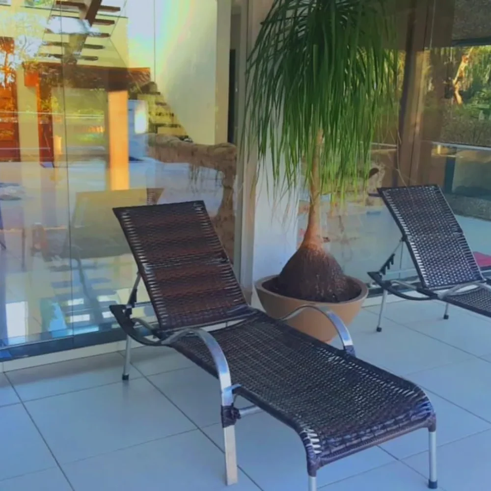 654eb238-68ff-4cfe-931a-01407cf668ea