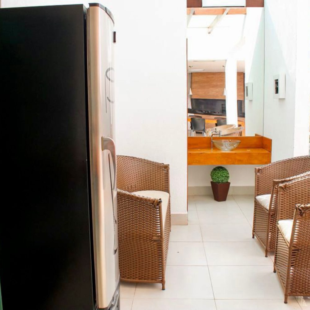 7bd7b442-aa07-483d-abbd-b84d9e451bb9