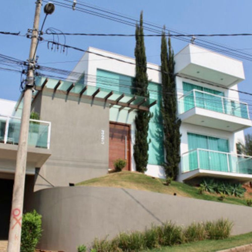 7d05ff27-ef9c-40e6-acf9-c0abc8456c97