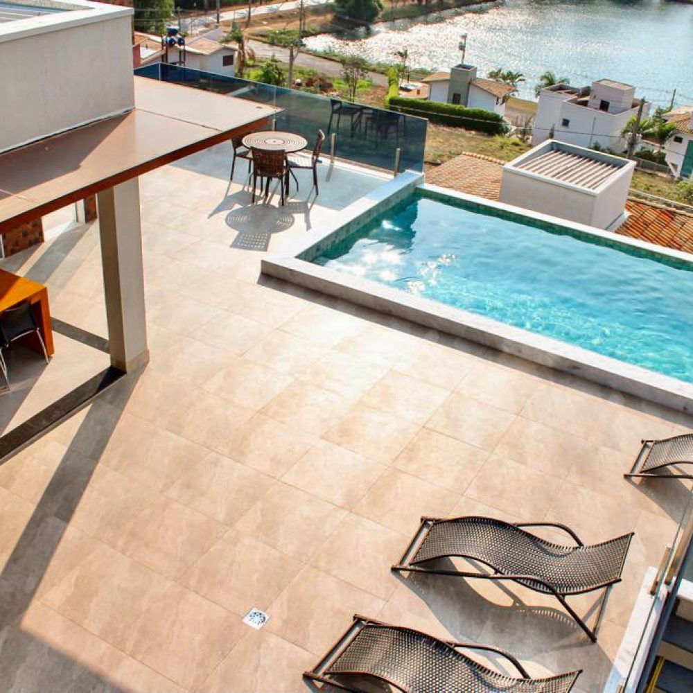 7fdd8a6f-cca4-4322-b4a3-32e08058bd53