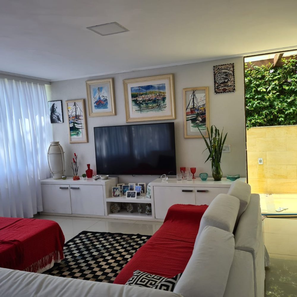 97a89e99-ec41-4741-a051-94481febc1c2