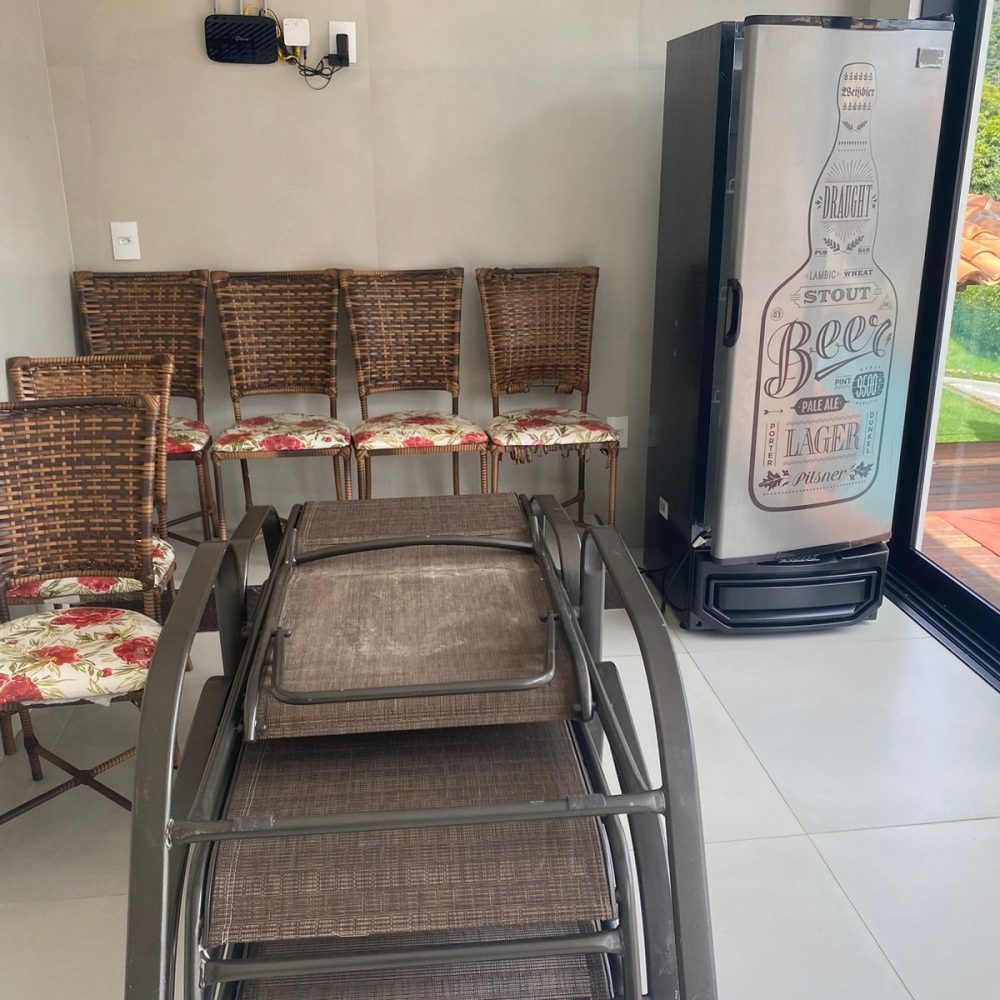 9bec4b51-1314-43ee-a943-1157f9db91bd