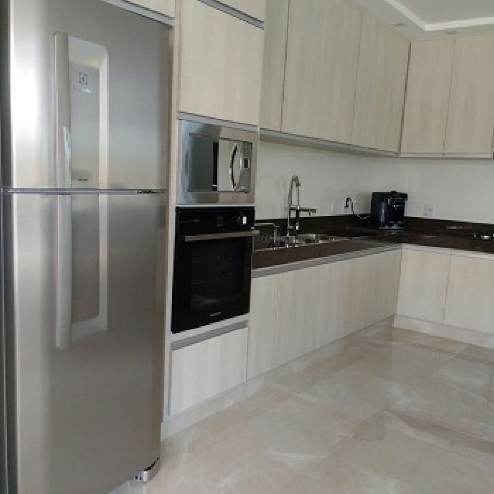 a8776344-ee59-498d-824a-ce1636425fc5