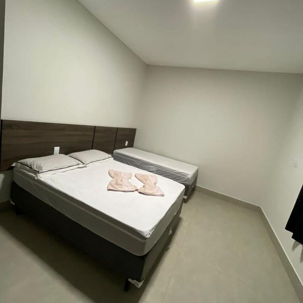 b1ca26b9-962f-4ee9-ad83-1f7f13d8242a