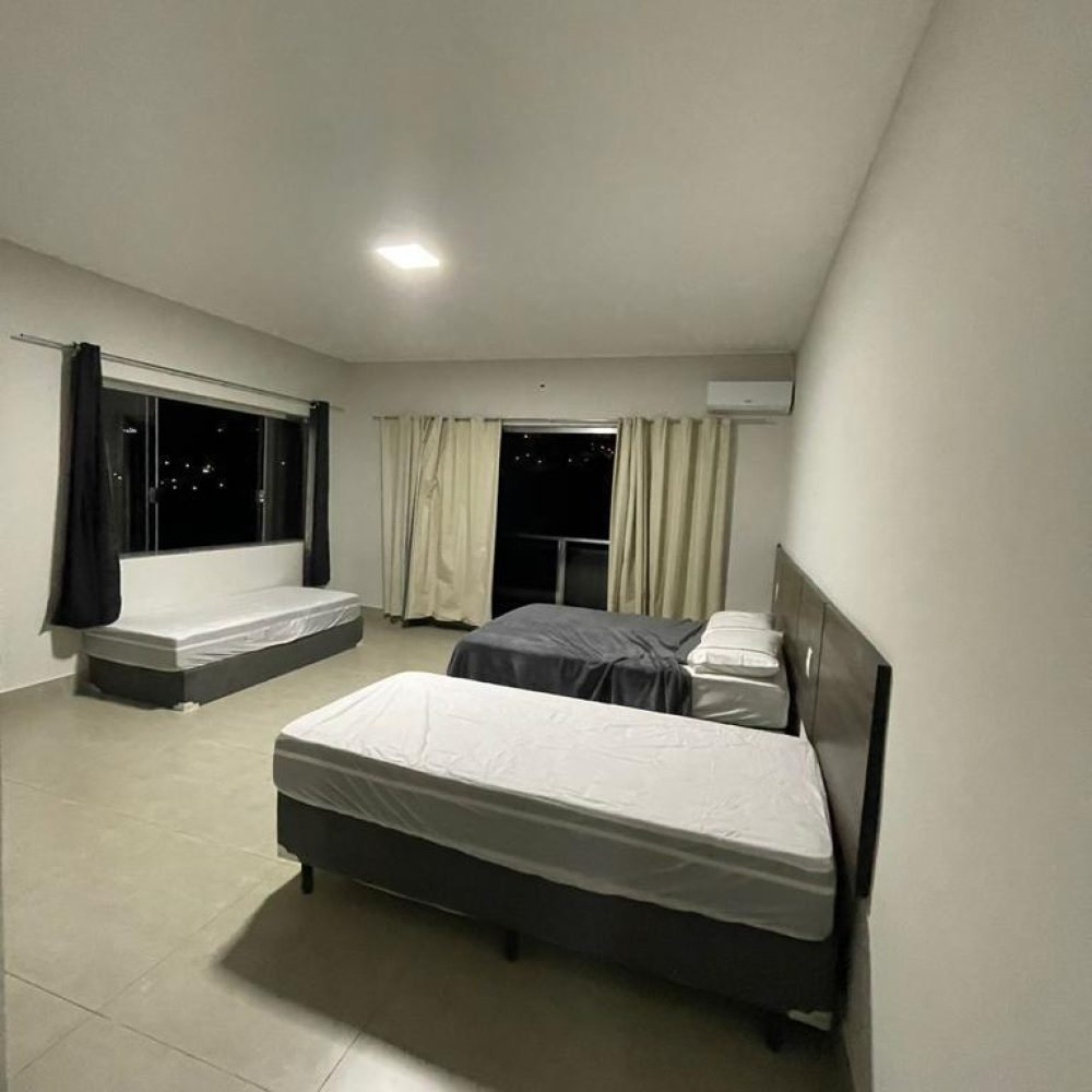 b3a6d459-8000-446d-a3b3-cd04c99f857a