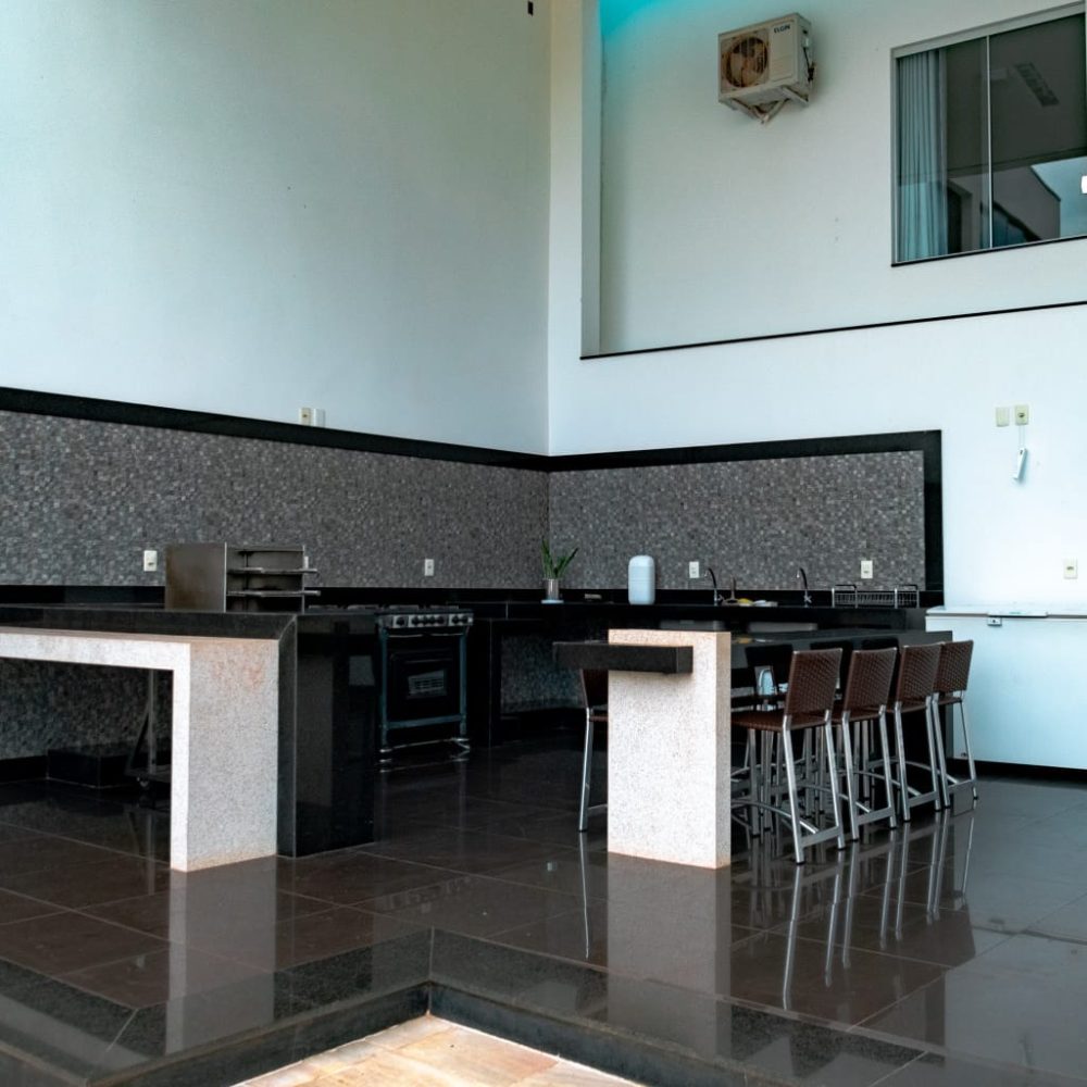 ba6bd14e-d3e4-4d7c-b414-9e2d66a3b292