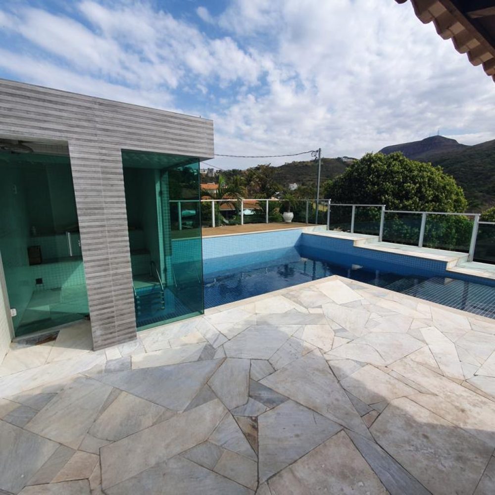 bfb7aa5e-dc32-4c78-8ded-b807248e0364