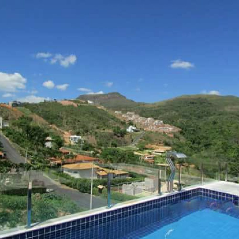 c3653570-572a-449e-8eb7-c39195d8b3ae