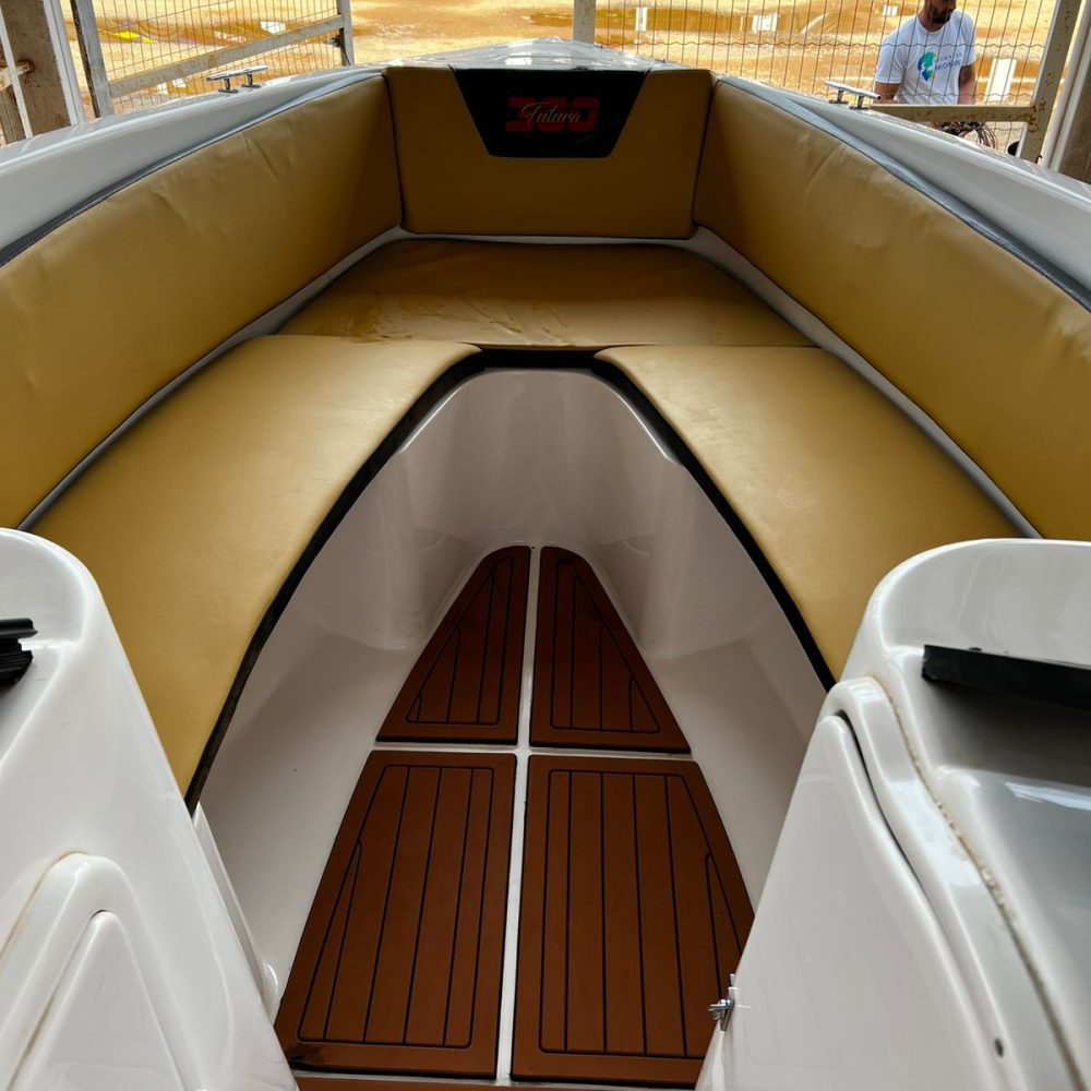 c678d77e-0535-4c9f-995d-c680cb1a4dd7