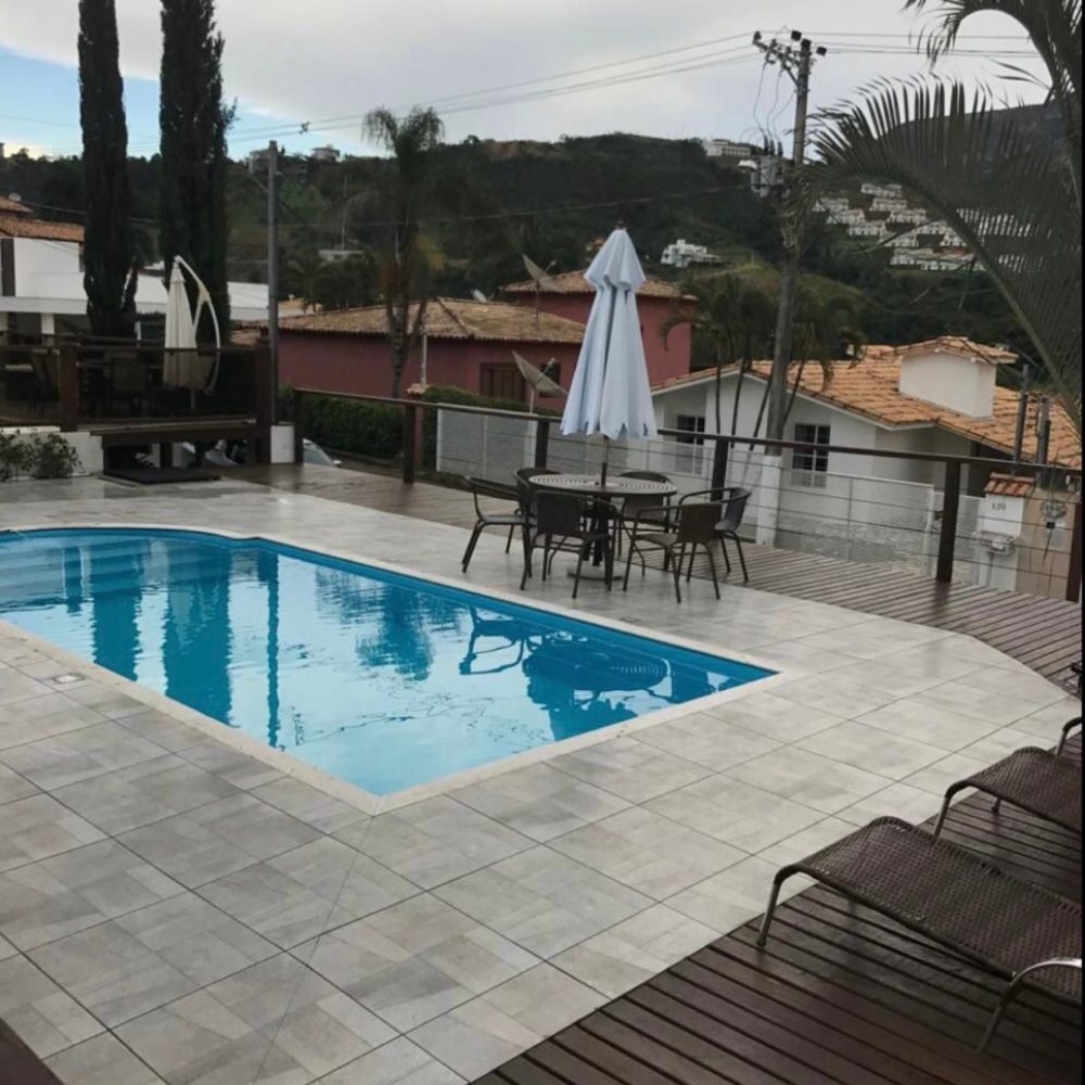 cf6552e4-868a-4b9a-ae40-2b4a75e23e43