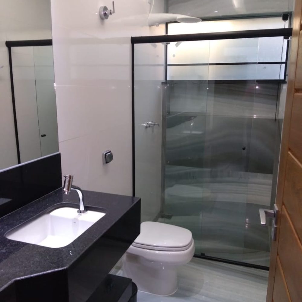 d4435e9f-8f25-476a-bbce-530be9ff7b1b