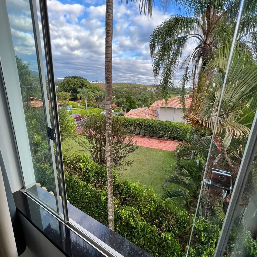 ea3ea638-fc03-4c90-8a04-5123a4309a9d