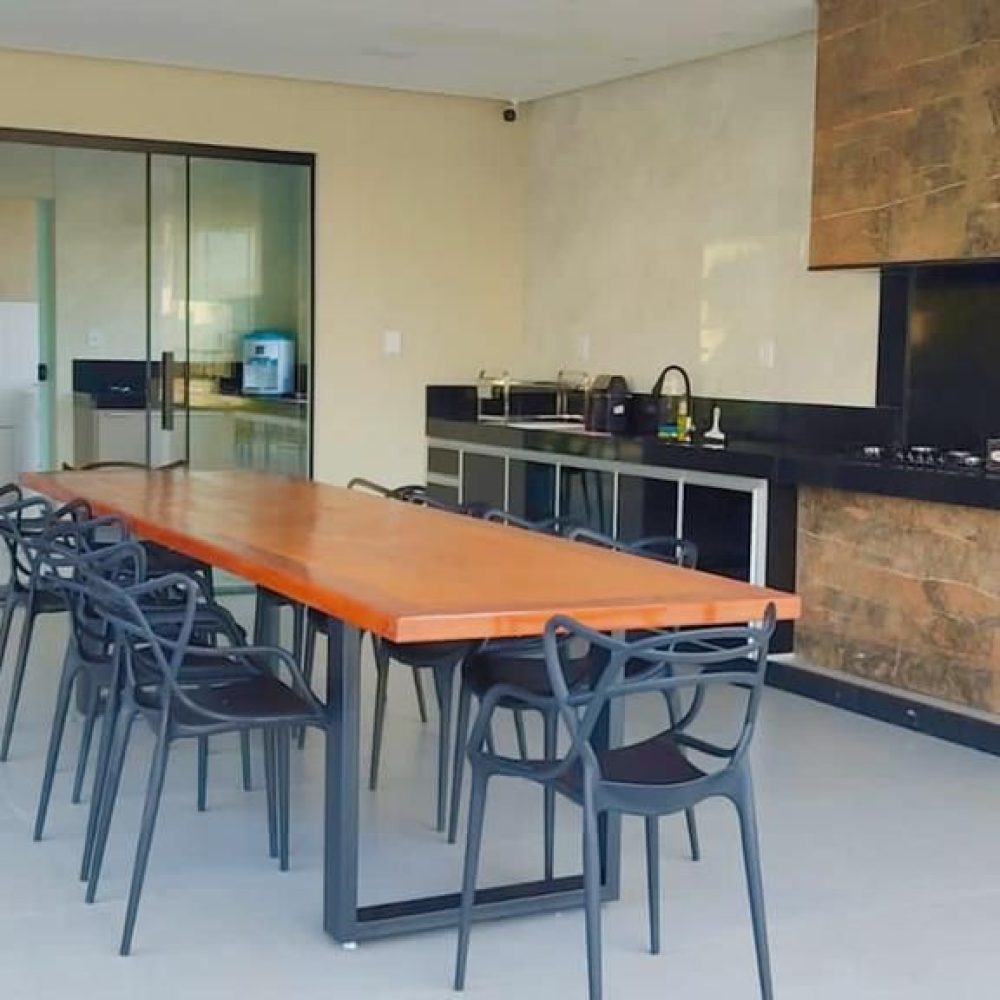 eb543942-46c3-451c-ad11-8a44f96605ca