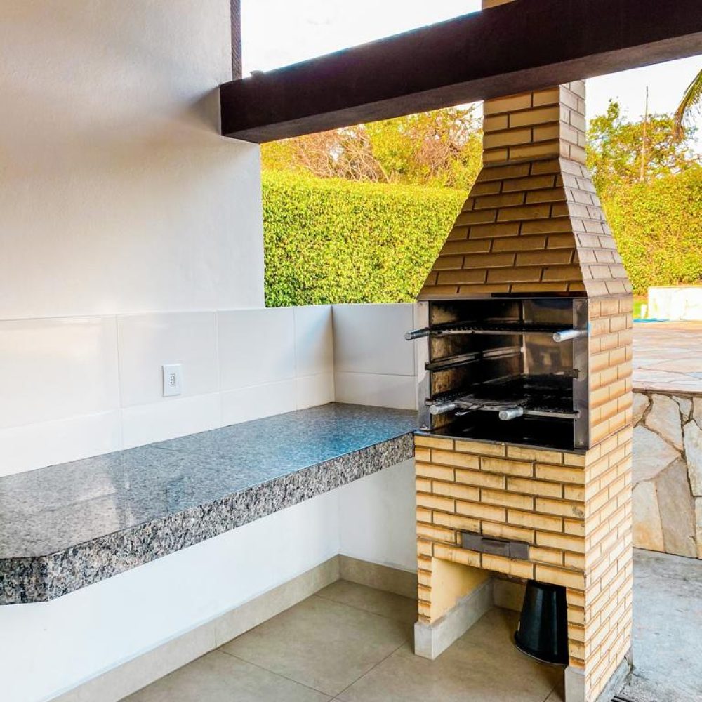 f2d81c33-e64d-4da4-b16e-c7c510ef787d