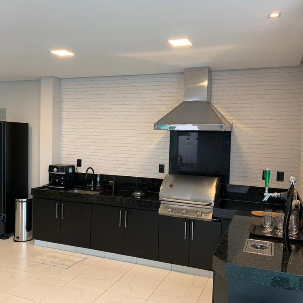 fad03a34-e181-48f9-a92c-5a4147fd1da3